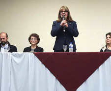 Diretores, professores e pedagogos que trabalham em instituições que ofertam o ensino médio em tempo integral na rede estadual de ensino participam, até sexta-feira (25), em Foz do Iguaçu, de oficinas de formação continuada focadas na oferta da educação integral no ensino médio.