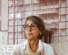Durante a premiação também foi comemorado o aniversário de 25 anos do Núcleo Regional de Educação de Paranaguá, com homenagens a funcionários destaque e ex-funcionários