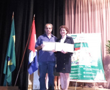 Em primeiro lugar ficou o Centro Estadual de Educação Básica para Jovens e Adultos (CEEBJA) Ronilce Aparecida Gallo Mainardes, do município de Telêmaco, que recebeu premiação de R$ 6 mil.