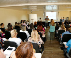 Os departamentos da Superintendência da Educação participaram nessa sexta-feira (22), em Curitiba, da 8° reunião ordinária do Conselho Estadual de Educação (CEE) para implementação da Base Nacional Curricular Comum (BNCC).