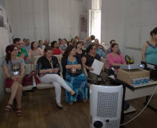 Foi iniciado na quinta-feira (14) o curso “A Importância da Educação Patrimonial para o Ambiente Escolar”, ofertado pela Equipe de Currículo do Departamento de Educação Básica (DEB) da Secretaria de Estado da Educação em parceria com o Museu da Escola Paranaense. 