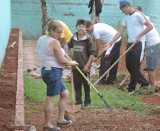 O Colégio Estadual Monteiro Lobato, de Dois Vizinhos (região Sudoeste), trabalha com Educação em Tempo Integral e também com o Programa Novo Mais Educação. “A jornada ampliada traz muitos benefícios aos estudantes. Amplia a conscientização deles quanto a vários temas atuais, ficam mais participativos e interessados”, afirma a diretora Helena Maria Guareschi.