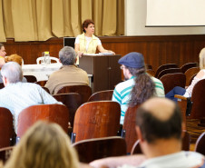 As oficinas do Formação em Ação são realizadas nesta sexta-feira (6) em todas as unidades da rede pública estadual. O evento busca articular teoria e prática e é ofertado aos profissionais que atuam no espaço escolar. As oficinas são organizadas de forma a atender cada instituição e seus profissionais, conforme as necessidades e peculiaridades de cada um.