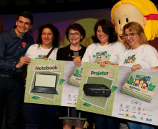 Estudantes das redes municipal, estadual e particular de ensino foram premiados nesta segunda-feira (30), em Pinhais, na Região Metropolitana de Curitiba, por trabalhos relacionados à sustentabilidade, promovido pelo Concurso Agrinho, da Federação da Agricultura do Estado do Paraná (FAEP) e Serviço Nacional de Aprendizagem Rural (SENAR)