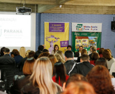 Começou nesta terça–feira (07) em Curitiba, e segue até o dia 09, o 2º Encontro Estadual de Tecnologias Educacionais: inovação e criatividade na educação paranaense. O objetivo é divulgar entre professores, estudantes, pesquisadores e gestores da educação paranaense iniciativas com o uso de tecnologias na educação que possibilitem a resolução colaborativa de problemas, a experimentação, o desenvolvimento tecnológico e o compartilhamento de conhecimento.