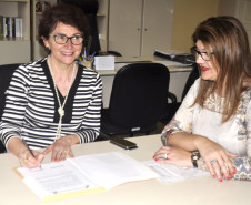 As secretarias municipal e de Estado da Educação assinaram nesta quarta-feira (29) termo de cessão de uso para que Curitiba possa aderir ao Sistema Estadual de Registro Escolar (Sere)