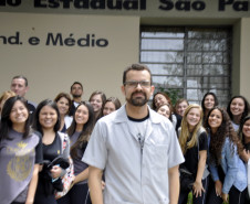 Para o professor de Língua Portuguesa Leonardo Costa de Borba, os resultados das avaliações também contribuem para o planejamento dos professores. “Todas as avaliações trazem uma contribuição principalmente no ensino fundamental e médio, que são momentos de transição. Analisamos as questões da Prova Brasil e do Saep e tentamos adaptar nossas avaliações com base nesses questionários, porque com isso conseguimos diagnosticar como podemos melhorar”, disse.