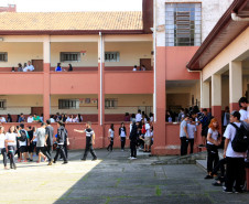 As matrículas na rede estadual de ensino começam nesta segunda-feira (04) e vão até sexta-feira (08)