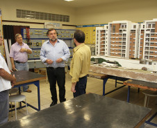 Ação pretende ampliar diálogo entre Secretaria e conhecer realidade das escolas públicas da Capital. Foto do Centro Estadual de Educação Profissional de Curitiba.