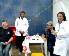 Estudantes do curso técnico em Enfermagem do Colégio Estadual Campo Sales, em Campina Grande do Sul (Região Metropolitana de Curitiba), participam da segunda edição da Semana de Saúde do Trabalhador do Sistema Penitenciário no Complexo Penitenciário de Piraquara, também na região metropolitana.
