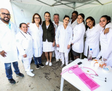 Estudantes do curso técnico em Enfermagem do Colégio Estadual Campo Sales, em Campina Grande do Sul (Região Metropolitana de Curitiba), participam da segunda edição da Semana de Saúde do Trabalhador do Sistema Penitenciário no Complexo Penitenciário de Piraquara, também na região metropolitana.