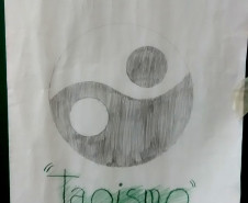 Trabalhos de estudantes do Colégio Estadual Bento Munhoz da Rocha Neto.