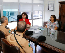 Na manhã desta quarta-feira (07), a secretária se reuniu com o comando do 12o Batalhão da PM, responsável pela segurança do bairro Vila Izabel, onde a secretaria está instalada.