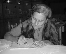 Secretaria de Estado da Educação investe em mais ações para alfabetização de jovens e adultos.