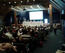 340 integrantes de diversas secretarias e comissões regionais ligadas à área participam de debates e palestras que expõem a importância da intersetorialidade.
