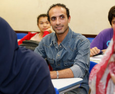 O egípcio Mahmoud Ali Mostafá Mohamed, 40 anos, está no Brasil há quatro anos e já consegue se comunicar bem em português, mas a dificuldade na escrita e leitura atrapalha na hora de buscar por novas oportunidades profissionais. “O meu serviço exige muito esforço braçal, por isso decidi fazer o curso porque quero ler e escrever bem e com isso ampliar as possibilidades de emprego”, contou.