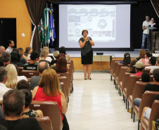 A superintendente da Educação, professora Ines Carnieletto, destacou que a oferta dos cursos atende a procura por vagas. “Havendo novas demandas, novas turmas poderão ser abertas. Por isso, é importante que os alunos saibam dessa oportunidade de obter a formação técnica gratuita”, disse.