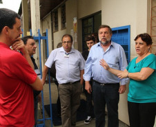 ...e no Colégio Estadual Roberto Langer Júnior, ambos localizados em Curitiba, no último sábado (11).