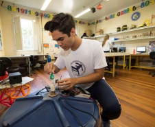 Para fazer a pesquisa e elaborar o projeto, os alunos dedicaram cerca de cinco horas por dia durante oito meses. Segundo o aluno Giordan Trajano Barbosa, 16 anos, do 3° ano do ensino médio, o projeto pode trazer vários benefícios ao planeta.