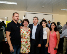 O Governo do Paraná, por meio da Secretaria de Estado da Educação, assinou nessa sexta-feira (16), em Curitiba, o termo de cooperação técnica com 19 municípios para a oferta do Ensino Médio regular e Ensino Médio integrado à educação profissional aos filhos de pequenos agricultores rurais que estudam nas Casas Familiares Rurais (CFR)