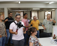 Secretaria Estadual de Educação do Paraná; Gurpo de funcionários da prefeitura municipal de Ceará Mirin do estado do Rio Grande do Norte visitam o Departamento de Políticas Tecnológica (DPTE). 20-03-18. Foto: Hedeson Alves