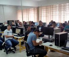 Além de atualizações gerais sobre a área, os profissionais também trabalharam conteúdos específicos de dois programas da Educação
