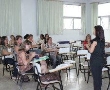 ...de Matemática, no contraturno, que têm a finalidade de trabalhar as dificuldades referentes à aquisição dos conteúdos nessas disciplinas.
