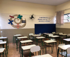 Salas de aula ambiente são organizadas pelos professores conforme os conteúdos são trabalhados. Iniciativa diversifica rotina de nove horas diárias de estudo.  