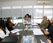 Secretaria Estadual de Educação do Paraná; Reunião no gabinete da secretária Ana Seres Trento Comin sobre o Plano Nacional Curricular da Educação Base. 02-04-18. Foto: Hedeson Alves