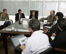 Secretaria Estadual de Educação do Paraná; Reunião com a Secretária Lucia Cortez no gabinete com representantes da APP. 17-04-18. Foto: Hedeson Alves