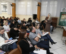 Secretaria Estadual de Educação do Paraná; Caminhos Pedagógicos em Foco no auditório do Colégio Estadual Pedro Macedo, palestras para os pedagogos dos núcleos de educação. 17-04-18. Foto: Hedeson Alves