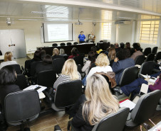 Secretaria Estadual de Educação do Paraná; Curso de Formação Inicial e Continuada no auditório da SEED. 17-04-18. Foto: Hedeson Alves
