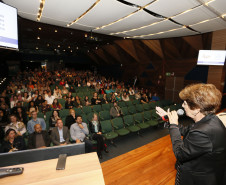 Secretaria Estadual de Educação do Paraná; Semana Pedagógica no auditório da Assossiação Médca do Paraná com a presença da Secretária Lucia Lopez. 20-04-18. Foto: Hedeson Alves