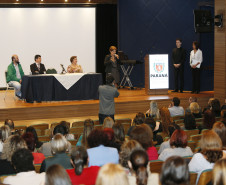 Secretaria Estadual de Educação do Paraná; Semana Pedagógica no auditório da Assossiação Médca do Paraná com a presença da Secretária Lucia Lopez. 20-04-18. Foto: Hedeson Alves