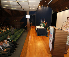 Secretaria Estadual de Educação do Paraná; Semana Pedagógica no auditório da Assossiação Médca do Paraná com a presença da Secretária Lucia Lopez. 20-04-18. Foto: Hedeson Alves