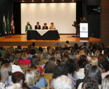 Secretaria Estadual de Educação do Paraná; Semana Pedagógica no auditório da Assossiação Médca do Paraná com a presença da Secretária Lucia Lopez. 20-04-18. Foto: Hedeson Alves