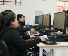 Secretaria Estadual de Educação do Paraná; CEEP Erotides A.Nichele em Fazenda Rio Grande que oferta cursos técnico. 16-04-18. Foto: Hedeson Alves