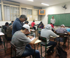 Cerca de 300 mil alunos de todas as escolas do Paraná fizeram nesta quinta-feira (26) as provas de Língua Portuguesa e Matemática do Sistema de Avaliação da Educação Básica do Paraná (Saep).