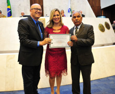 “É uma honra receber esta premiação. No Núcleo de Jacarezinho procuramos por em prática uma gestão democrática, que busca a excelência no atendimento e constante integração entre núcleo, escolas, professores, alunos e a comunidade”, explica Magda. 