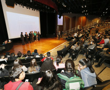 Secretaria Estadual de Educação do Paraná; Abertura do Festival de Matemática no teatro da Fiep em Curitiba com a presença da Superintendente da EducaçãoInes Carnieletto. 07-05-18. Foto: Hedeson Alves