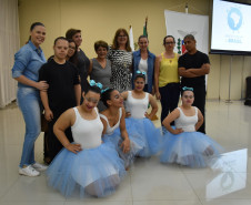 Estudantes com idade entre 11 e 14 anos do Ensino Fundamental de 128 escolas da rede pública (municipal e estadual) e particular, apresentam entre os dias 7 e 11, em Foz do Iguaçu (Oeste do Estado), propostas socioambientais para preservação dos recursos hídricos brasileiros. Os trabalhos serão expostos na 5° Conferência Estadual Infantojuvenil pelo Meio Ambiente que tem como tema “Vamos cuidar do Brasil Cuidando das Águas”.
