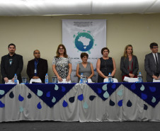 Estudantes com idade entre 11 e 14 anos do Ensino Fundamental de 128 escolas da rede pública (municipal e estadual) e particular, apresentam entre os dias 7 e 11, em Foz do Iguaçu (Oeste do Estado), propostas socioambientais para preservação dos recursos hídricos brasileiros. Os trabalhos serão expostos na 5° Conferência Estadual Infantojuvenil pelo Meio Ambiente que tem como tema “Vamos cuidar do Brasil Cuidando das Águas”.