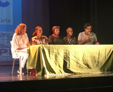 Mais de 700 coordenadores regionais e municipais de 86 cidades vinculadas a oito Núcleo Regionais de Educação (NREs), participaram na semana passada do seminário de Formação do Pacto Nacional de Alfabetização na Idade Certa (PNAIC). 
