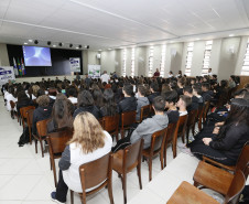 Secretaria Estadual de Educação do Paraná; Colégio Estadual Sagrada Familia em Campo Largo, palestra com representantes dos três poderes, Geração Atitute. 11-05-18. Foto: Hedeson Alves