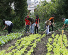 Secretaria Estadual de Educação do Paraná; Vila da Cidadania em Piraquara, alunos de diversos colégios participam de oficinas oferecidas dentro da cidade mirin como atividades de culinária, esporte, jardinagem entre outras. 17-04-18. Foto: Hedeson Alves