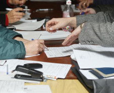 O edital e seus anexos estão disponíveis na página do concurso no seguinte endereço: xoops.celepar.parana/migracao/seed_educacao/modules/conteudo/conteudo.php?conteudo=132