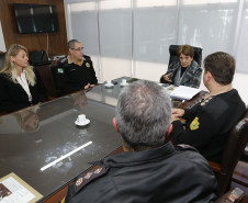 Secretaria Estadual de Educação do Paraná; Reunião no gabinete da Secretária Luciz Cortez com o Coronel Monteiro da PM. 21-05-18. Foto: Hedeson Alves