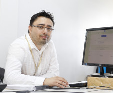 Material serve como introdução à prototipagem e a impressão em 3D e pode ser usado por professores, estudantes e comunidade escolar.  Foto: Hedeson Alves