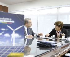 Secretaria Estadual de Educação do Paraná; Secretária Lucia Cortez recebe em seu gabinete representantes da Itaipu. 04-06-18. Foto: Hedeson Alves