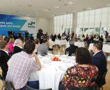 Secretaria Estadual de Educação do Paraná; Almoço no Palácio Iguaçu com a presença da Governadora Cida Borghetti a Secretária Lucia Cortez e chefes dos núcleos de educação. 11-06-18. Foto: Hedeson Alves